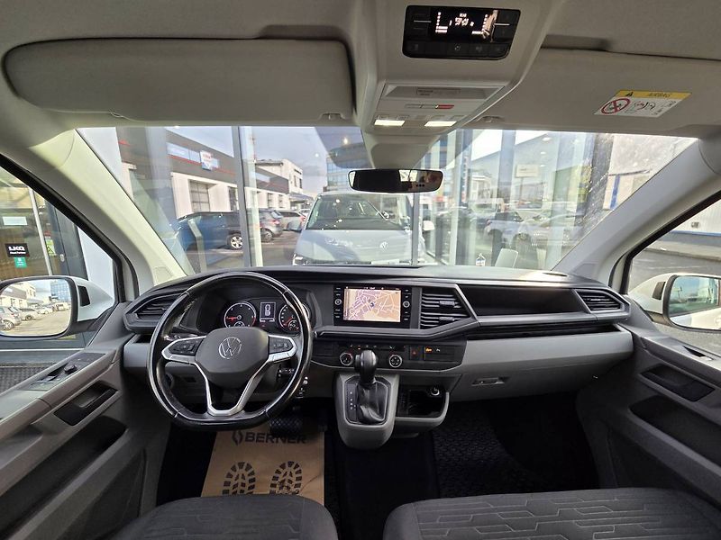 Volkswagen Caravelle (2022) 2.0 TDI DSG Long 9míst WEBASTO - fotka 11 z 43