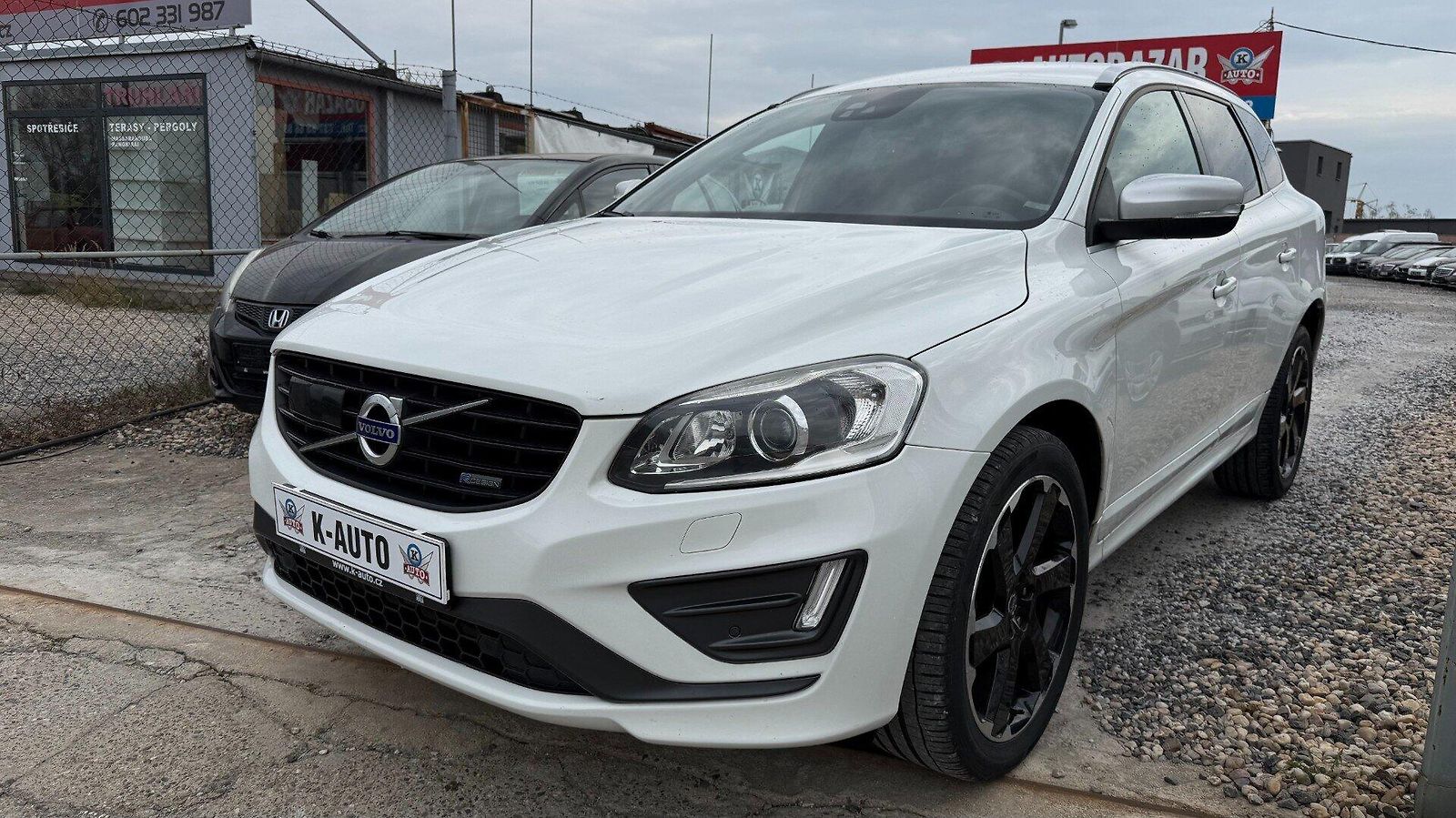 Volvo XC60 2.4D 158kW *Nové v ČR*Tažné*