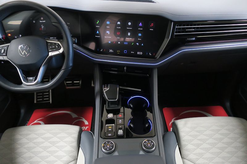 Volkswagen Touareg (2024) R-LINE 3,0TDI 210kW TOP VÝBAVA - fotka 23 z 50