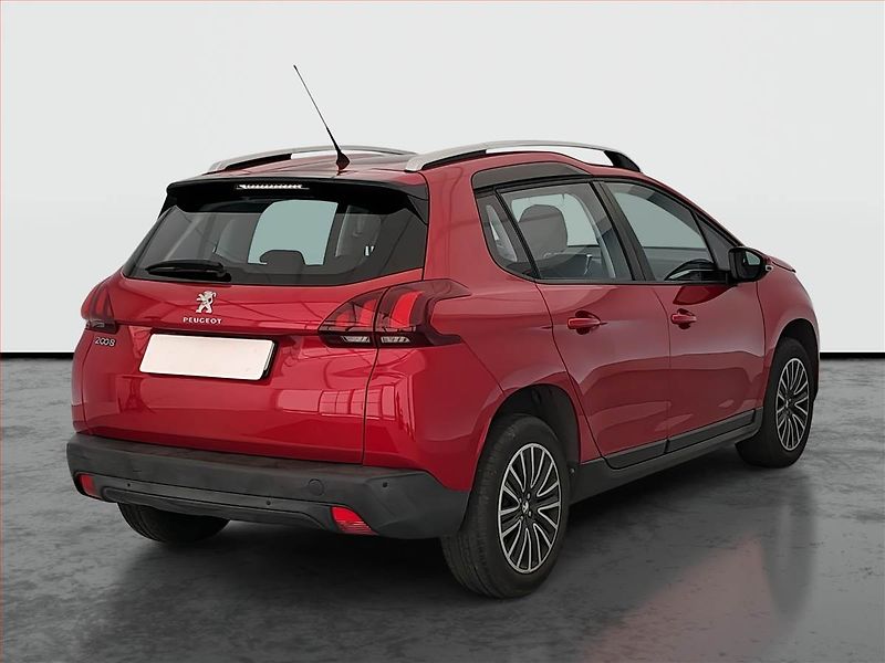 Peugeot 2008 (2018) 1.2 PureTech, Serv.kniha - fotka 5 z 16