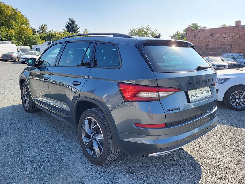 Škoda Kodiaq 2.0 TDi DSG 4x4 SPORTLINE - fotka 3 z 47