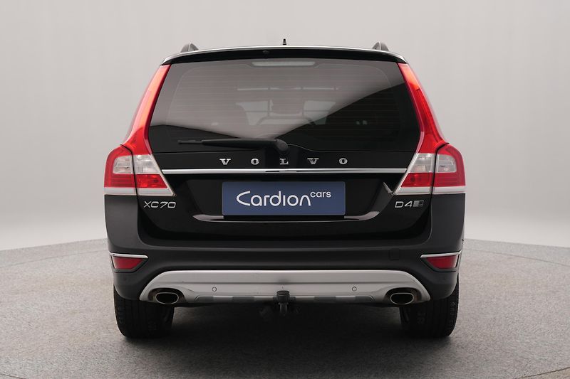 Volvo XC70 D4 AWD SUMMUM AUT        - fotka 9 z 48