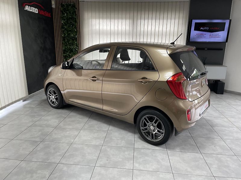 Kia Picanto 1.0 i ČR KLIMA 2xKOLA  - fotka 7 z 22