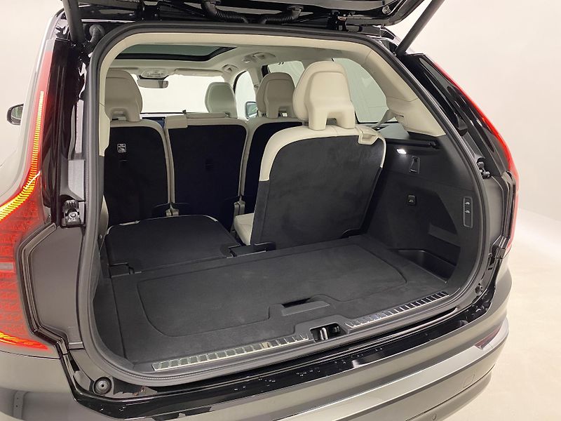 Volvo XC90 (2026) T8 AWD Plug-in BRIGHT PLUS 7m - fotka 27 z 68