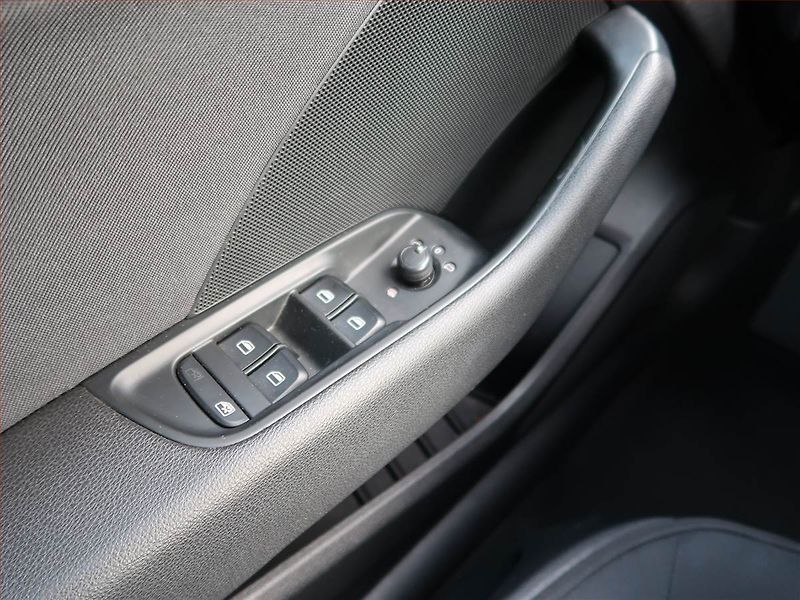 Audi A3 (2014) 2.0 TDI, Automat, Navi - fotka 18 z 18