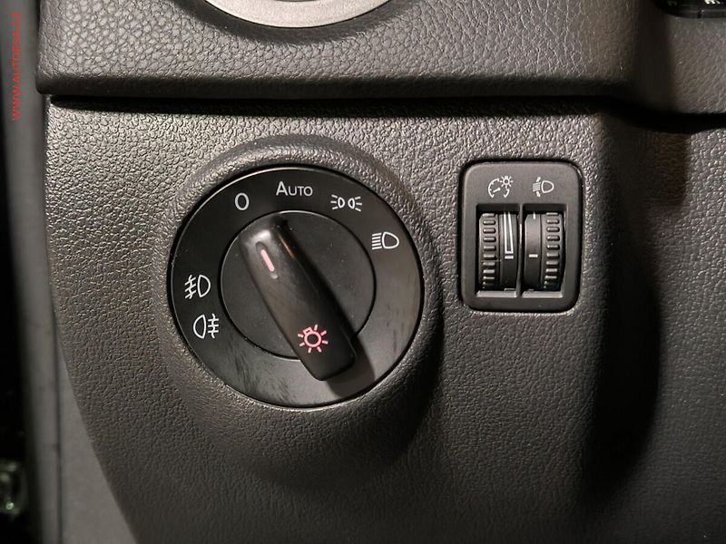 Volkswagen Tiguan (2009) 1.4 TSi 4x4, AT - fotka 16 z 17