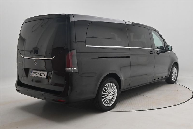 Mercedes-Benz Třídy V 2,0 300D 174kW XL Avantgarde 8 - fotka 5 z 33