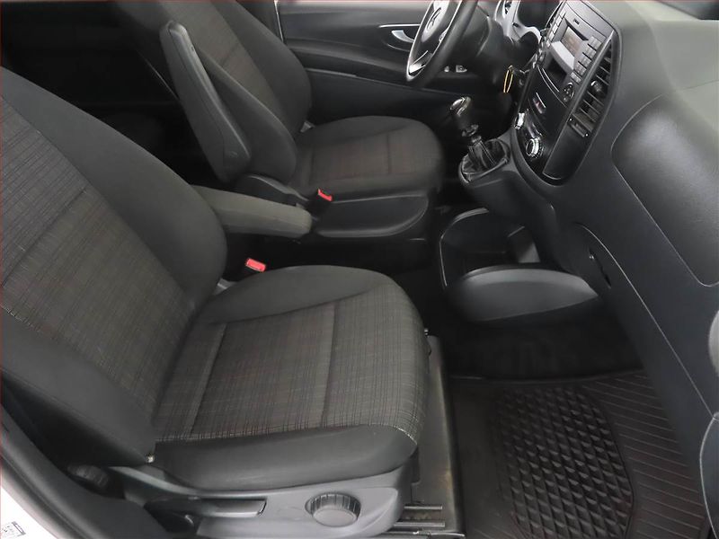 Mercedes-Benz Vito (2015) 111 CDI, Bus, 7Míst, ČR, DPH - fotka 7 z 14