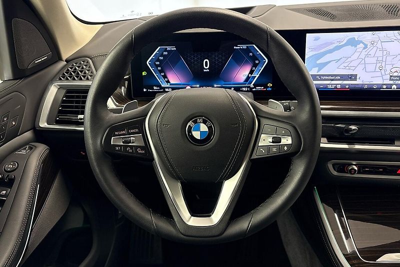 BMW X5 xDrive30d - fotka 10 z 14