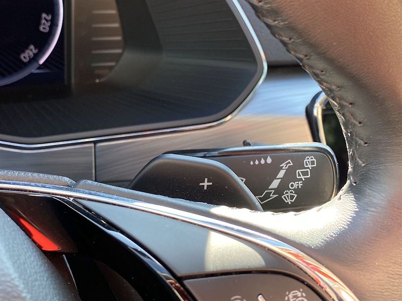 Škoda Superb (2022) Combi 2.0 TDI DSG Ambition - fotka 24 z 35