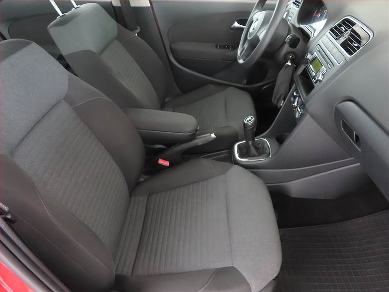 Volkswagen Polo (2010) 1.2 12V, Tempomat - fotka 9 z 14