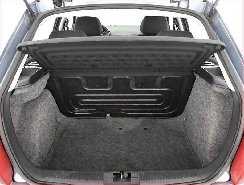 Škoda Fabia (2005) 1.2, nová STK, Klima - fotka 11 z 11