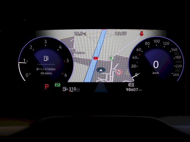 Volkswagen Golf (2024) LIFE 2.0TDI 110KW DSG TAŽNÉ - fotka 17 z 37
