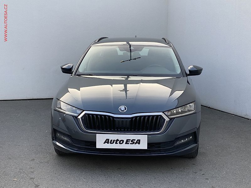 Škoda Octavia (2020) 1.5 TSi, Ambition - fotka 2 z 19