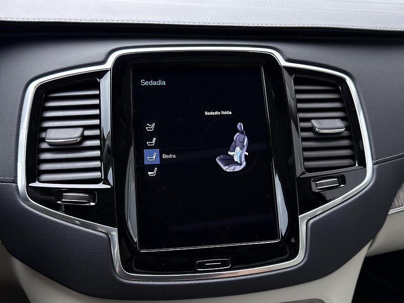 Volvo XC90 T8 AWD RECH. INSCRIPTION   - fotka 29 z 56