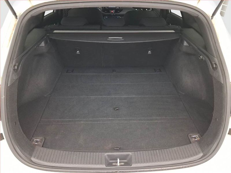 Hyundai i30 (2018) 1.0 T-GDI, Serv.kniha - fotka 13 z 21
