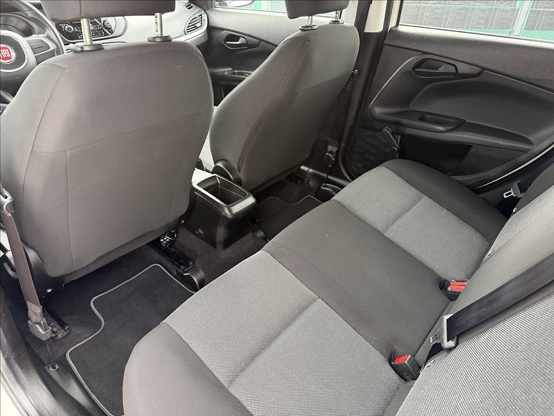 Fiat Tipo 1.4 Street - fotka 14 z 18