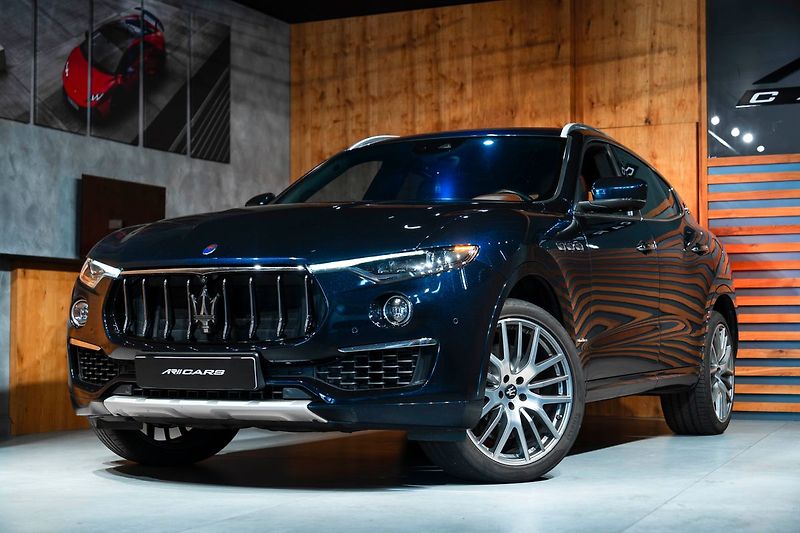 Maserati Levante GranLusso - fotka 3 z 24