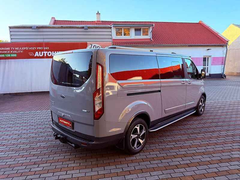 Ford Tourneo Custom 2.0 EcoBlue Titanium L2, ČR, 8 - fotka 8 z 32