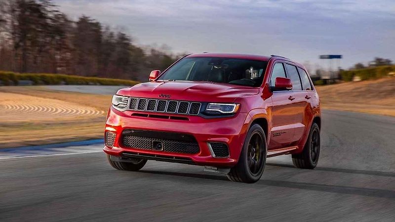 Jeep Grand Cherokee Trackhawk.