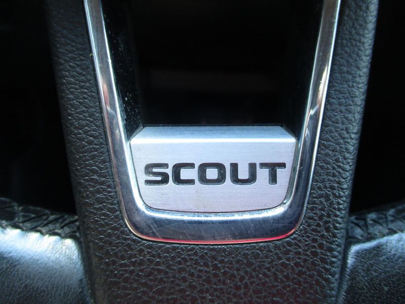 Škoda Octavia 2.0 TDi SCOUT 1.MAJ ČR - fotka 26 z 46