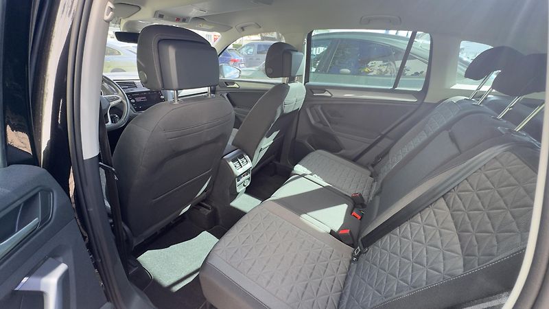 Volkswagen Tiguan (2023) 2.0TDI 110kW Nez.Topení Tažné - fotka 8 z 11