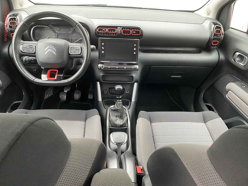 Citroën C3 Aircross (2018) 1.2 PT, Shine, navi, kamera - fotka 8 z 18