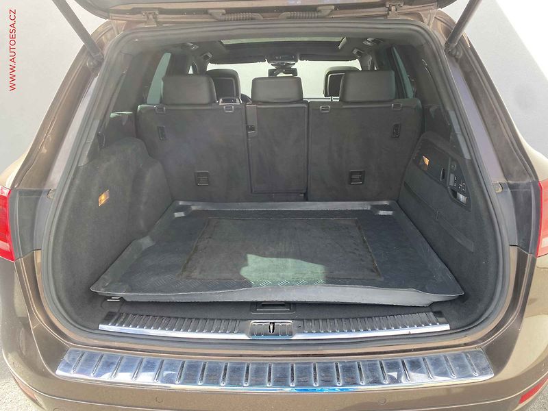 Volkswagen Touareg (2014) 3.0TDi 4x4, DSG, bixen - fotka 7 z 22
