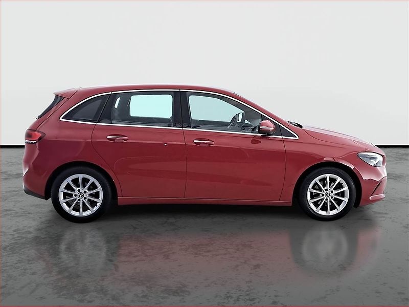 Mercedes-Benz Třídy B (2019) B 180, Automat, Kůže, Navi - fotka 6 z 24
