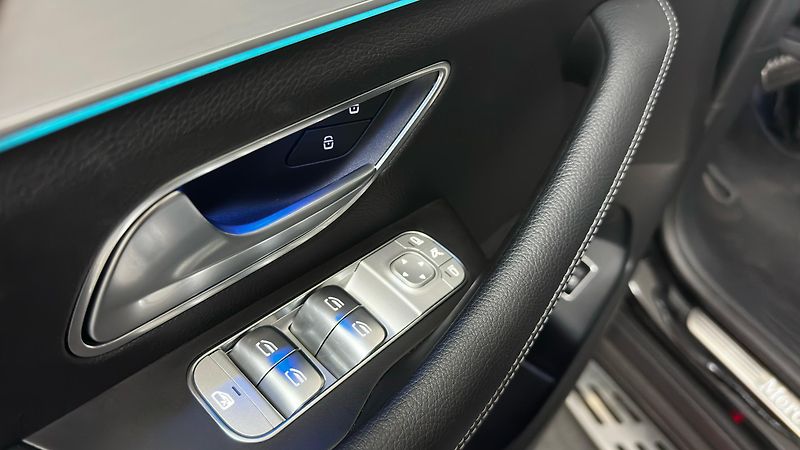 Mercedes-Benz GLS 450 d / 4 MATIC - fotka 41 z 69