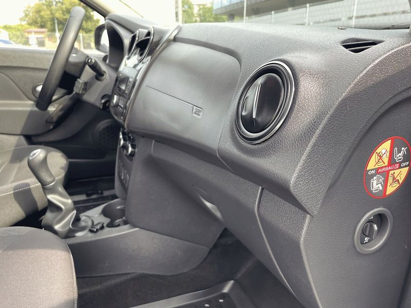 Dacia Logan (2020) 1.0 TCe,54kW,Klima - fotka 28 z 28