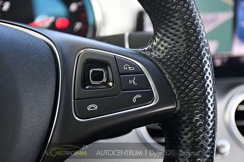 Mercedes-Benz Třídy E 250 - fotka 27 z 53