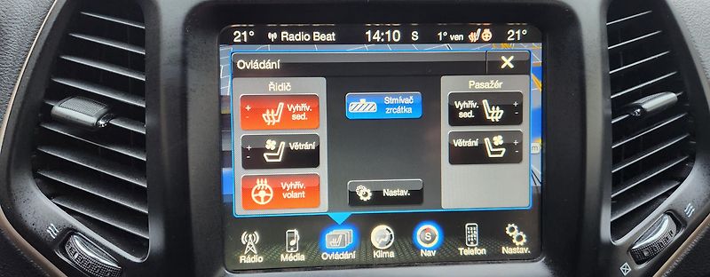 Jeep Cherokee (2015) 2.0D MJET LIMITED AWD LED DPH - fotka 47 z 54