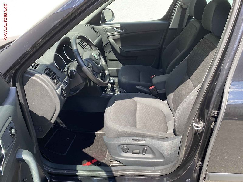 Škoda Yeti (2012) 2.0 TDi, Elegance, DSG, TZ - fotka 9 z 17