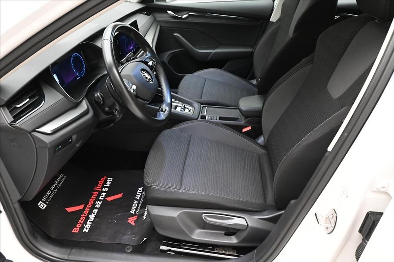 Škoda Octavia 2,0 TDI 110kW 4x4 DSG Ambition - fotka 13 z 30