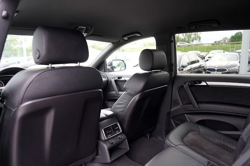 Audi Q7 4.2 TDI Sline /Q/tiptr/kůže/34 - fotka 24 z 49