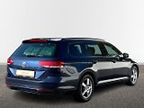 Volkswagen Passat Trendline - náhled 1