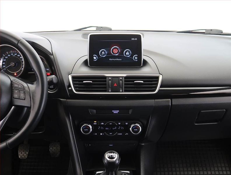 Mazda 3 (2016) 2.0 Skyactiv-G, Tempomat - fotka 12 z 20