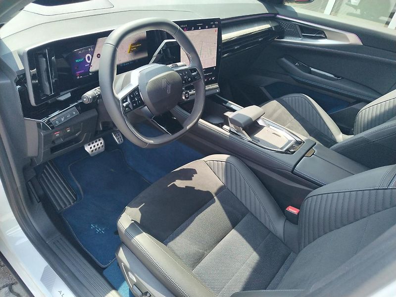 Renault Rafale (2026) atelier Alpine 4x4 300k - fotka 15 z 45