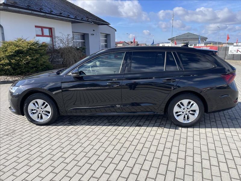 Škoda Octavia 2,0 TDi 110kw DSG Style Nehava - fotka 33 z 39