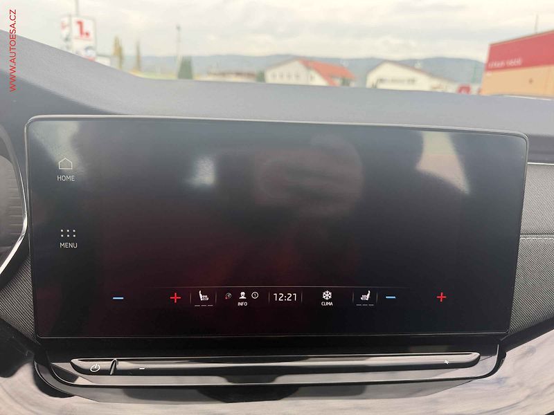 Škoda Octavia (2023) 2.0 TDi, 2.maj,ČR, Style, DSG - fotka 13 z 18