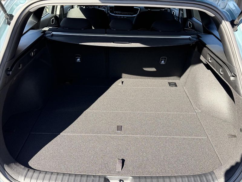 Kia Ceed 1,5 T-GDI SW 7DCT TOP - fotka 9 z 9