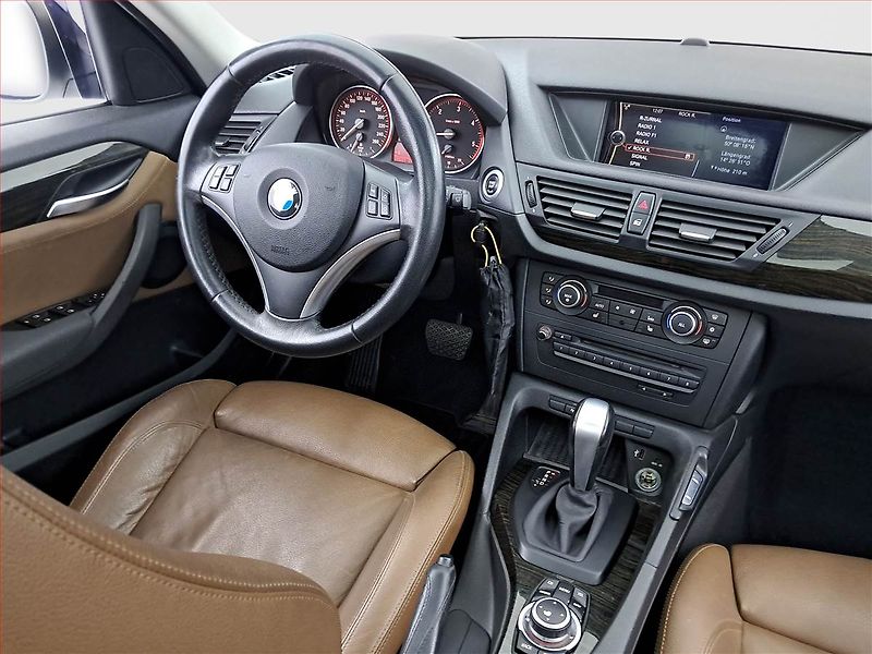 BMW X1 (2012) xDrive23d, 4X4, Automat, Navi - fotka 7 z 20