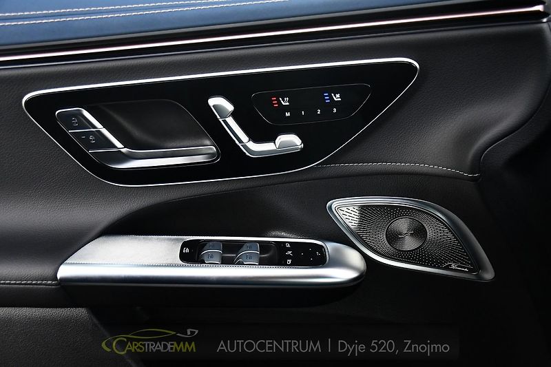 Mercedes-Benz EQE 500 4M PANOR HYPERSCREEN - fotka 25 z 62
