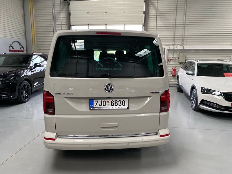 Volkswagen Multivan (2021) 2.0TD1 150KW 4x4  Highline - fotka 7 z 17