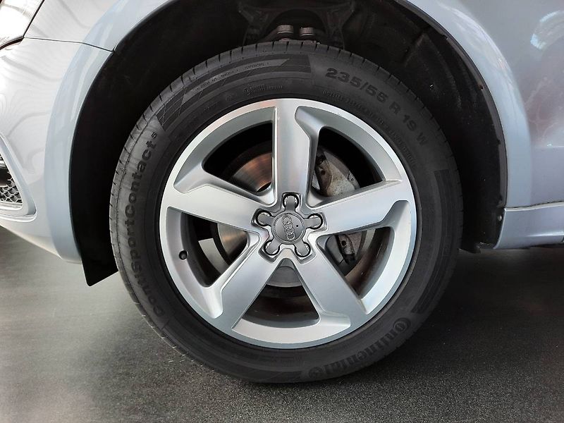 Audi Q5 (2016) 2.0 TDI quattro (140kW/190k) S - fotka 20 z 21
