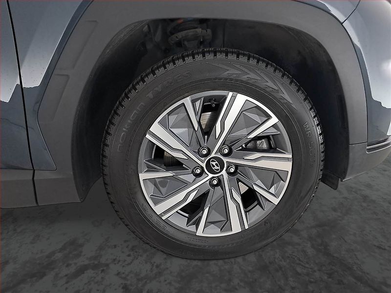 Hyundai Tucson (2022) Smart 1.6 T-GDI - fotka 15 z 17