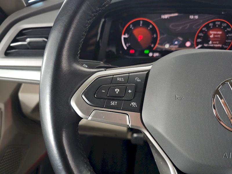 Volkswagen Multivan (2023) 2.0TDI DSG 110KW STYLE TAŽNÉ N - fotka 9 z 35
