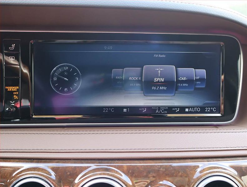 Mercedes-Benz Třídy S (2017) S 500 4MATIC - fotka 10 z 29