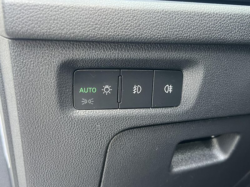 Škoda Octavia (2021) 2.0TDI TAŽNÉ 1.MAJITEL ČR NOVÉ - fotka 15 z 22